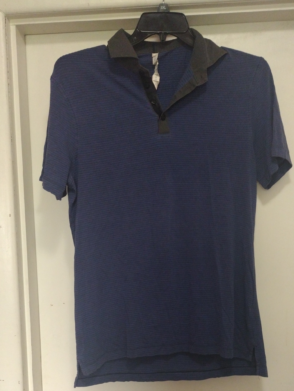 lululemon athletica Men's Navy Blue Polo with Charcoal Contrast Collar Large
